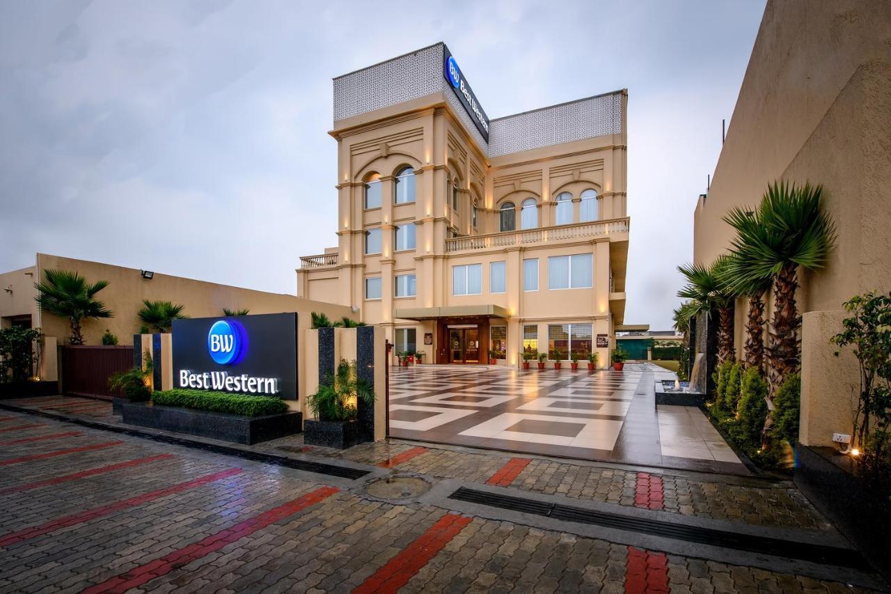 Best Western Kapurthala Town Exterior foto