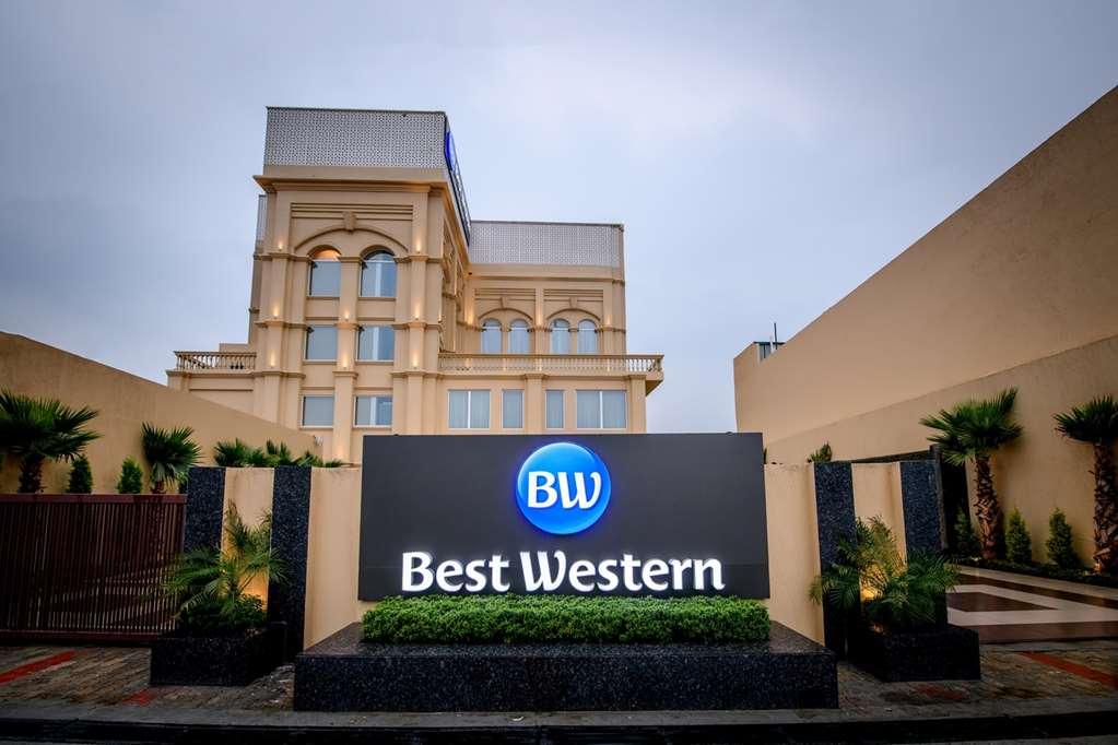 Best Western Kapurthala Town Exterior foto