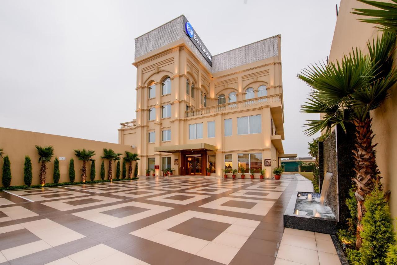 Best Western Kapurthala Town Exterior foto